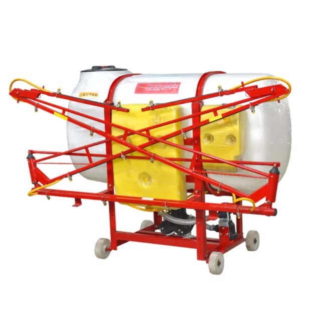 عکس محصول سمپاش سوارشونده ۶۰۰ لیتری سه مخزنه بومدار طوس فدک ۱۶ نازله